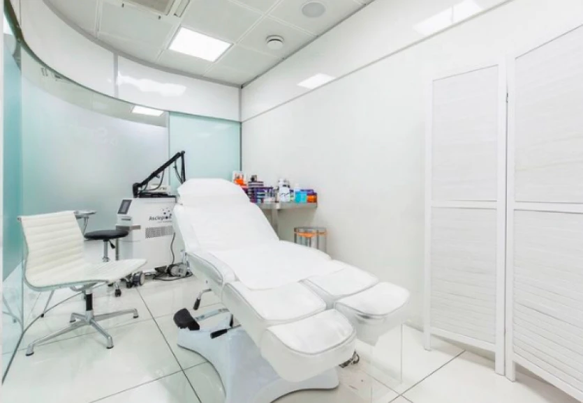 Artistry Clinic treatment room